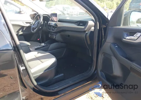 2021 Ford Escape Se z USA, uszkodzony, nr VIN 1FMCU9G6XMUA60930